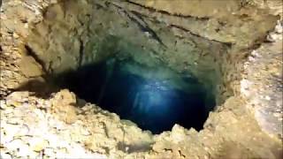 Exploring a wet mine in Aberfeldy Victoria