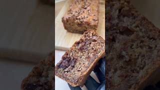 ألذ وأسهل كيكة موز🍌🍫لاااازم تجربوهاBEST & Easiest Banana Bread #shorts #ترند