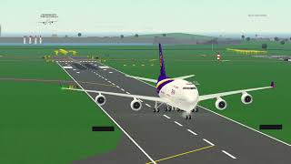 757 and 747 landing at the sametime