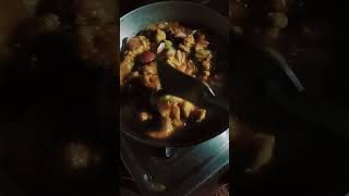 गरमा गरम चिल्ली चिकन और मेथी पराठा #foods #tasty #shorts