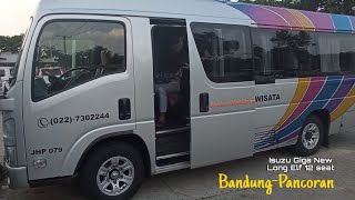 Naik Jackal holidays Shuttle bantuan Pariwisata Elf 12 seat nyaman walaupun menegangkan