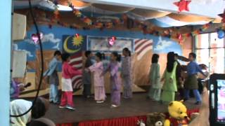 SK SEKSYEN 13 SUMAZAU DANCE