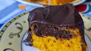 Bolo de cenoura sai recheado do forno #receitas #bolo #bolodecenoura #bolodecenourafofinho