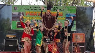 "Wonderland Indonesia" Siswa Tunarungu SLBN Kota Tegal