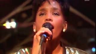 Whitney Houston - All At Once - Live in Switzerland 1985