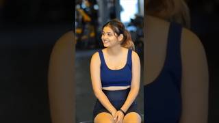 Hot girl reaction gym boy 🙂😎 #gym #budybuilding #viral #shorts #youtubeshorts #funny #trending