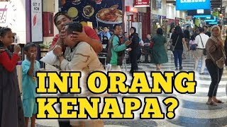 INI ORANG KENAPA YAK?