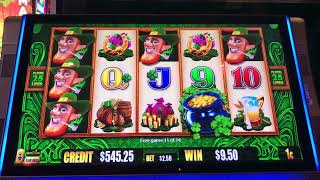 Slot Machine Big Hits/Bonus Play Action