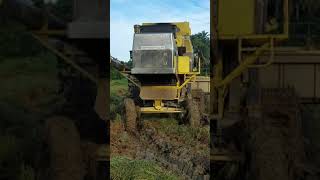 NEW HOLLAND 1545 CLAYSON IN MALAYSIA