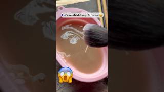 How I clean my Makeup Brushes✅#shortvideo #makeup #beautytips #trending #hack #yt #youtubeshorts