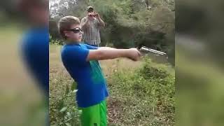 Youth shooting a .454 Casull