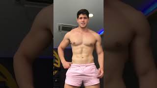 Bodybuilder dancing|GymMotivation#gymmotivation #bodybuilding #shorts