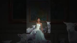 Ariana Grande singing Twinkle Twinkle Little Star inside the #metgala #museum #shortvideo #shorts