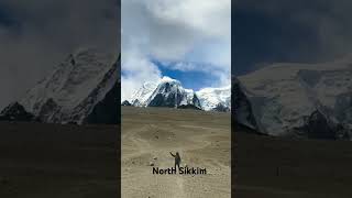 #sikkim #gurudongmar #northeast #hills #snow #snowfall #shortsvideo #shorts #ytshorts #vlog #rider