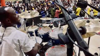 HOT🔥GHANAIAN LOCAL PRAISE MEDLEY‼️With Bro Sammy😀|Emma on Bass🎸|Let’s dance🕺Groove‼️🎧