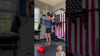 Shoulder press with pause