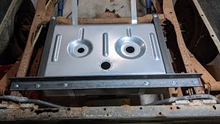 Building frame to mount fuel tank in a 52/78 Ford F2