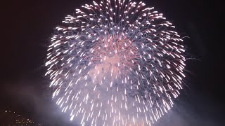 RAVELLO Spettacolo pirotecnico di San Pantaleone piazza gremita di persone