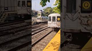 (Q)uite a hall of r46 Q trains at Avenue H #train #nycsubway #brooklyn