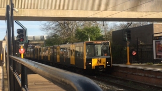 Tyne and Wear metro 4009 & 4038