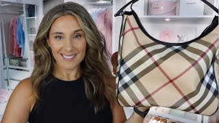 WHATS IN MY BURBERRY NOVA CHECK HOBO BAG🖤❤️💛