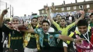 Indians Jubilant on Pakistan's Victory (BVDEO4U.BLOGSPOT.COM)