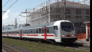 2023 - IT - Trenitalia E401 loco with Intercity train "IC Giorno" passing  Cisterna di Latina