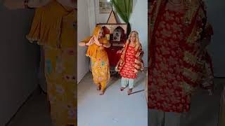 Navrate SaaS Bahu 🙏#geet #bhajan #navratrispecial #mataji #shorts #youtubeshorts #viralvideo