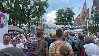 Witte buurt bij binnenkomst 4 Daagse Nijmegen Dag 3