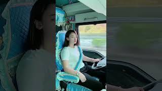 Bus Queen 😘❤️ lemdire li lo 😘 || #viral #sorts #youtubeshorts