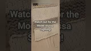 Model Alyssa Sighting Coming!· · · #chunkyblanketloom #chunkyknitblanket #chunkyyarn #blanketloom