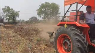 कुबोटा MU5502 50hp ट्रॅक्टर ने नांगरणी डेमो Kubota MU5502 tractor demo with mb plowing