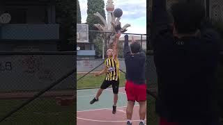 Reverse.. #shorts #basketball #ballislife #basketbol #shortsvideo