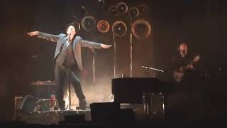 Tom Waits - "Ain't Going Down to the Well" (Live at Le Grand Rex, 2008)