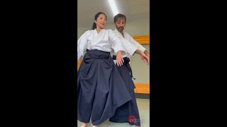 Musubi(結び) e Tai-atari (体当たり) explorados pela sensei Laetitia Dubasin no Munen Mushin Dojo em Recife