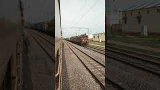 Dual //Old WAG 5 //Locomotive Pulling Goods Train