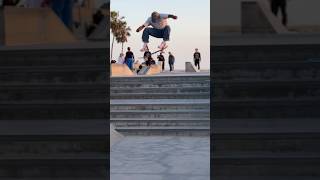 Matty Lemond perfect frontside flip at Venice #skateboarding