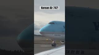 Korean air 747! #koreanair #boeing #planespotting #aviation #747 #seatac ￼