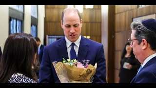 Guillermo de Inglaterra recibe un regalo para su mujer, que sigue convalenciente