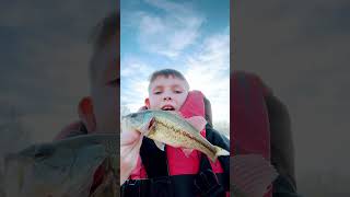 Tiny bass on a worm (fishing on a kayak) #fishing #fish