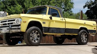 1971 Dodge D100 HEMI Sweptline - Dual Exhaust break-in