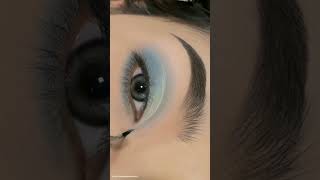 easiest way to do blueglittery eye makeup look💥#makeup #makeupvideo#gliter#eyemakeup #ytshorts#viral