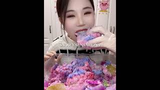 YY EATING CRUNCHY FLAVOURED ICE ONLY BITES #iceeatingasmr #iceeatingonlybites #squeakyice