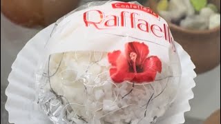 What’s inside Ferrero Raffaello