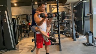 Shoulder ride in the gym challenges