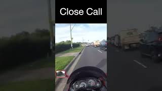 When Cars Attack - Very Close Call - Kawasaki ZZR600 #shorts