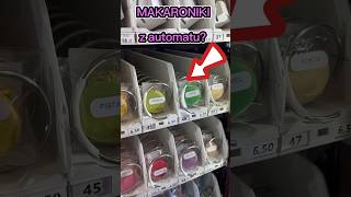 MAKARONIKI z AUTOMATU. Jesteście fanami makaroników czy nie? #food #zabawa #sweet#shorts