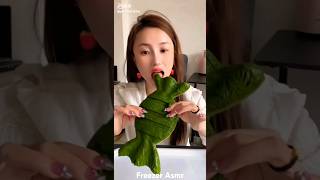 Crunchy matcha ice eating asmr