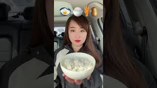 Eat emoticons,eat  you bite by bite,the co-pilot eats snacks#food#shortvideo#Eatemoticns