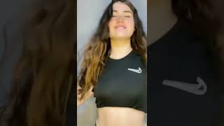 DANCINHA VIRAL TIKTOK • GIOVANNA ALVIM